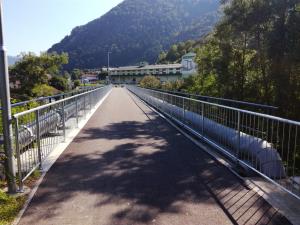 pešpot v smeri proti Dravogradu